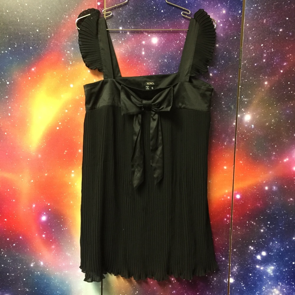 Flowy baby doll top or mini dress